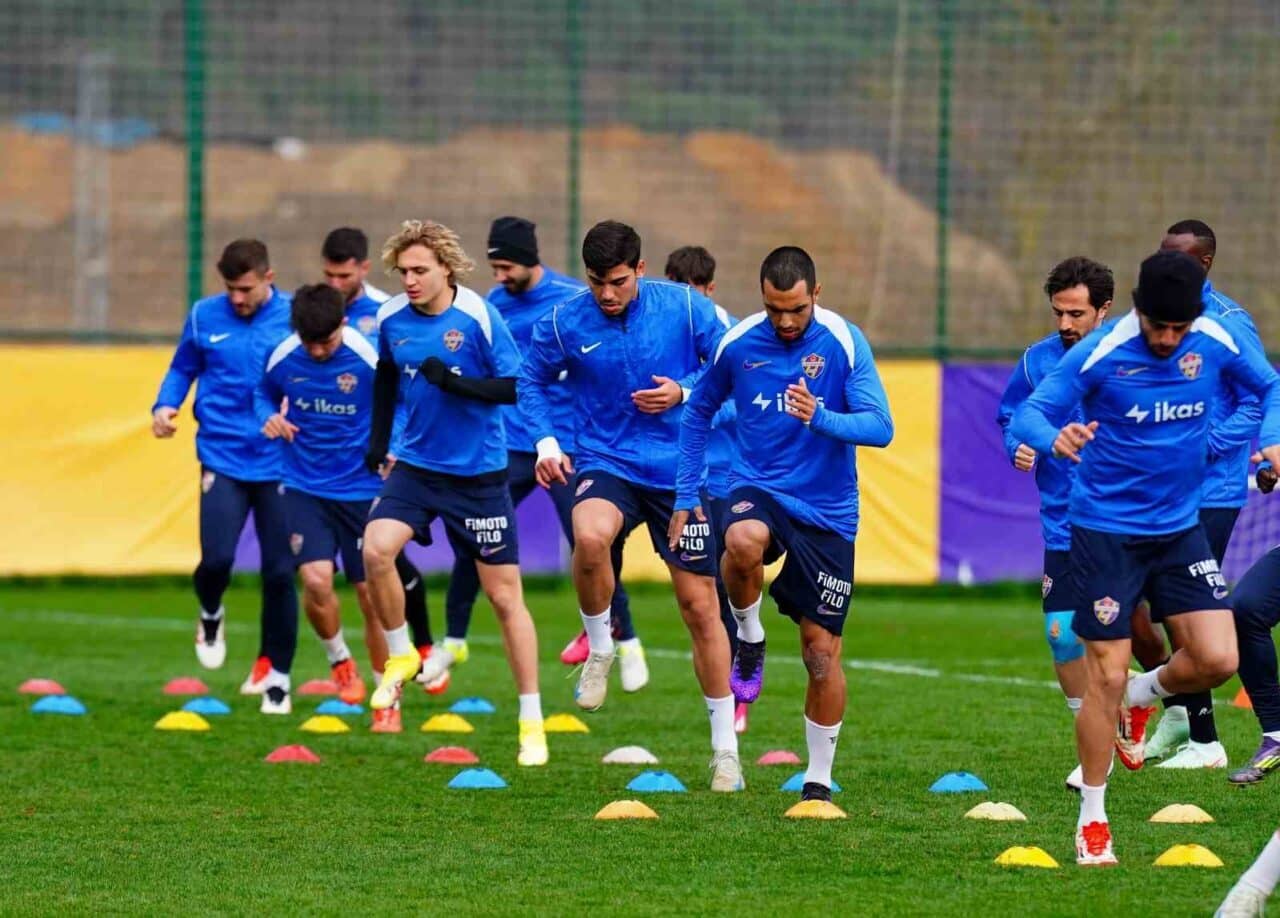 Eyüpspor, Trendyol Süper Lig 29. haftasında Başakşehir ile karşılaşacak. Teknik