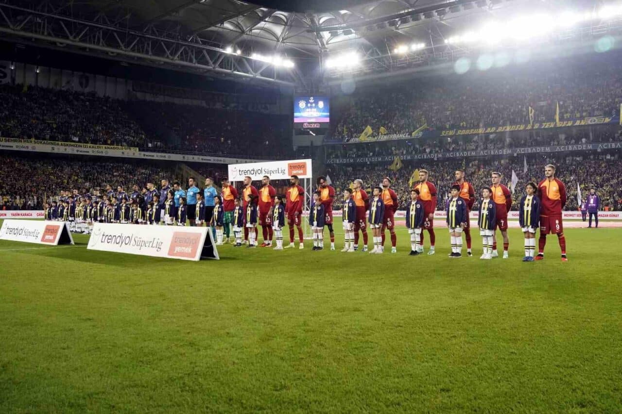 Fenerbahçe ile Galatasaray, 2 Nisan Salı günü Kadıköy'de Ziraat Türkiye