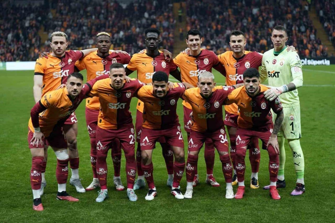 Galatasaray, 29. haftada Beşiktaş ile karşılaşarak 28 maçlık yenilmezlik serisini