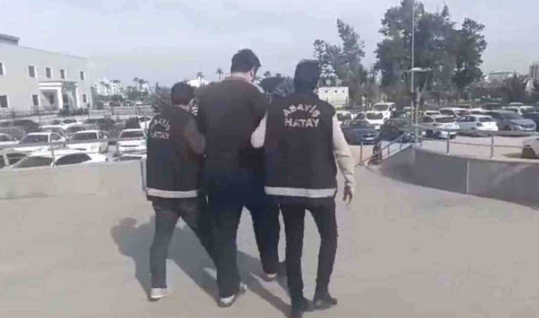 Hatay’da Hırsızlık ve Kundaklama Şüphesiyle İki Kişi Tutuklandı Hatay'ın Antakya ve Arsuz ilçelerinde hırsızlık, kundaklama ve mala zarar