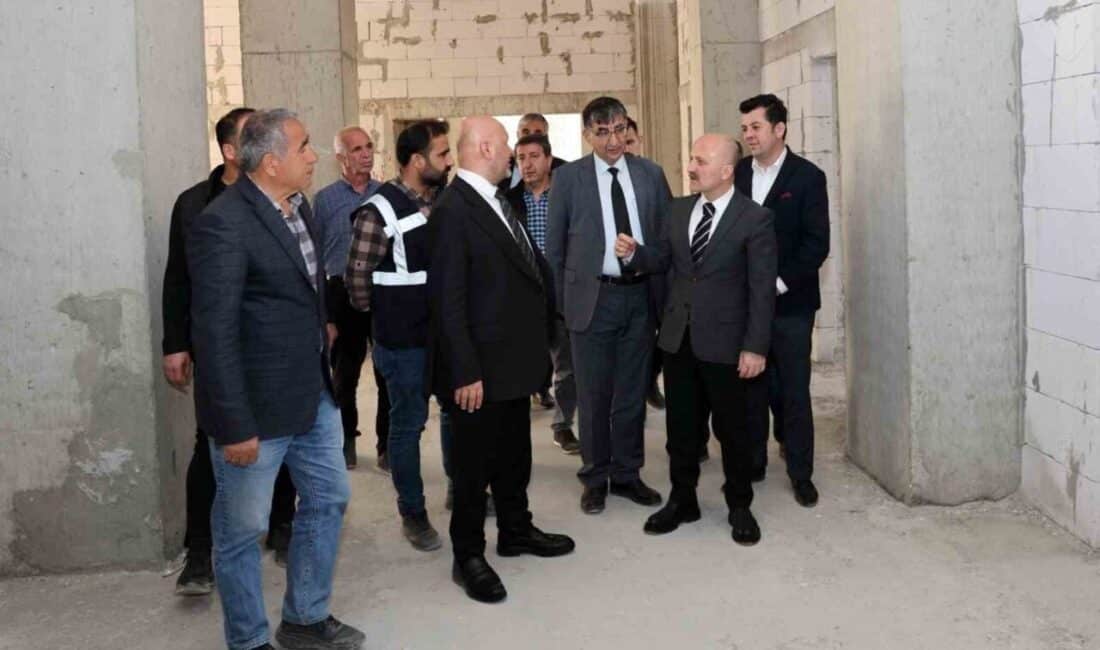 Adıyaman’da 15 Yataklı Yeni Devlet Hastanesi İnşaatı Devam Ediyor Adıyaman Valisi Osman Varol, AK Parti Milletvekili Resul Kurt ile