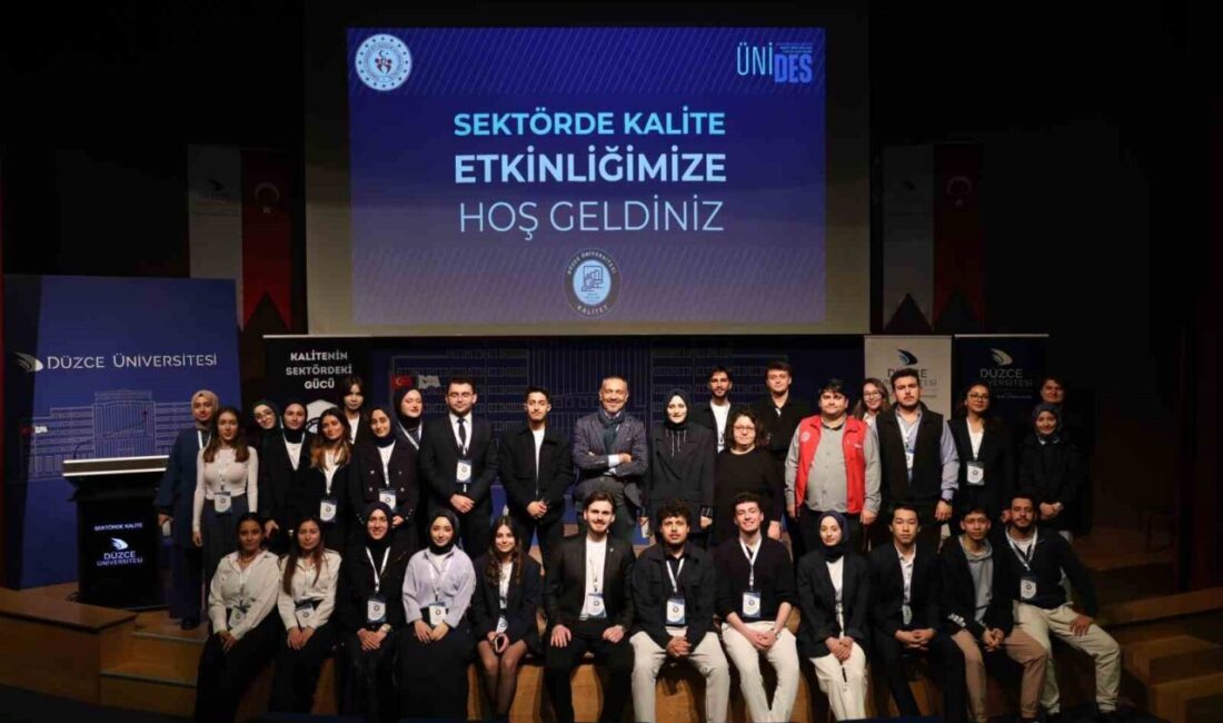 Düzce Üniversitesi’nde Kalite Temalı Seminer Başarıyla Gerçekleştirildi Düzce Üniversitesi Kalite Topluluğu, "Kalitenin Sektördeki Gücü" seminerini düzenledi. Rektör