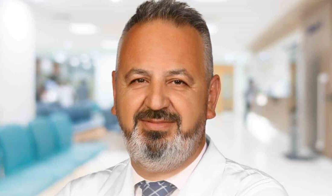 Op. Dr. Ümit Duman, Mersin'deki Özel Mersin Ortadoğu Hastanesi'nde minimal