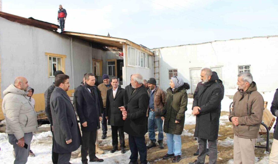 Çaldıran Kaymakamı Süleyman Bakan, Yangında Zarar Gören Yağbasan Mahallesi Camii’nde İncelemelerde Bulundu Van Çaldıran Kaymakamı Süleyman Bakan, yangında zarar gören Yağbasan Mahallesi