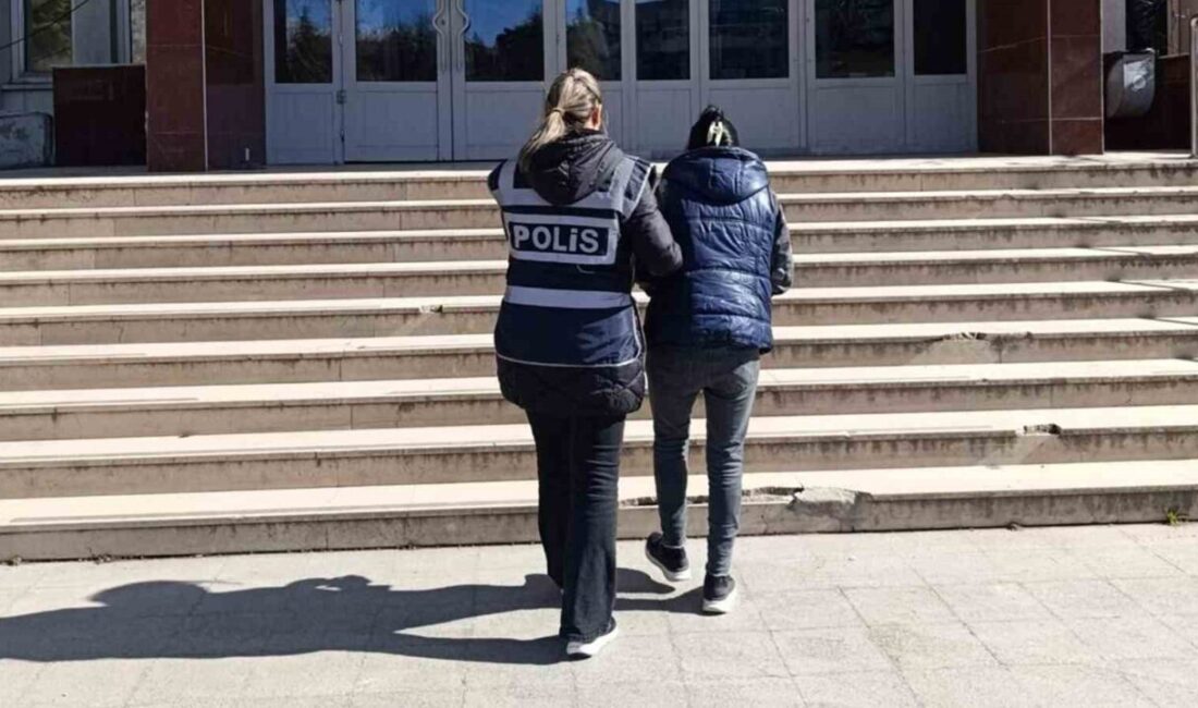Kırıkkale’de Hırsızlık Suçundan Aranan Hükümlü, Polis Operasyonu ile Yakalandı Kırıkkale'de, polis ekipleri hırsızlıktan 4 yıl 1 ay kesinleşmiş cezası