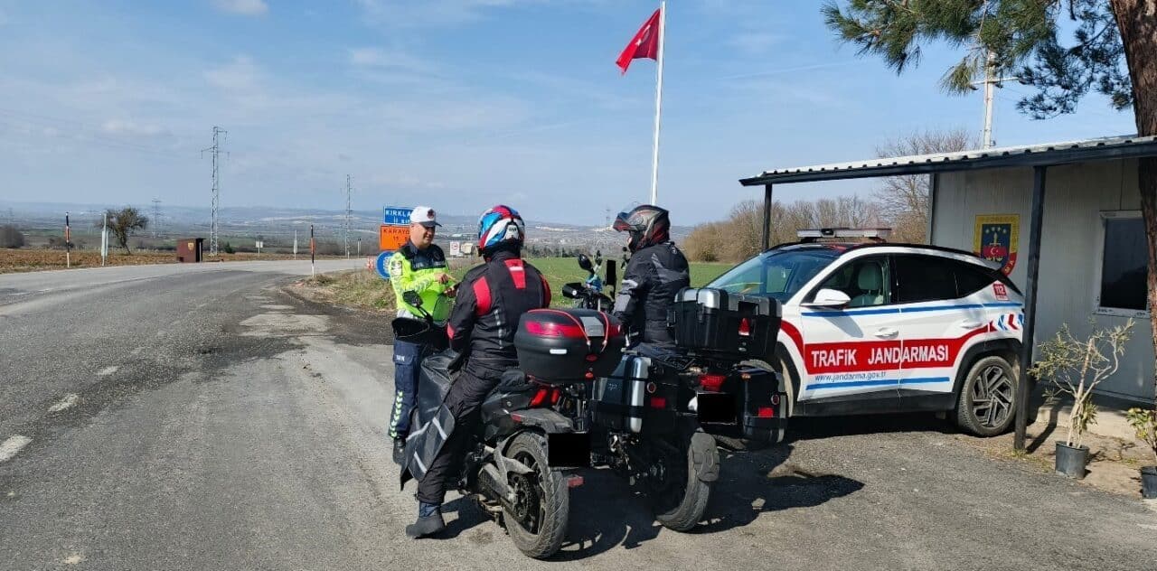 Kırklareli Jandarma Komutanlığı, 12-18 Mart 2025 tarihleri arasında gerçekleştirdiği trafik