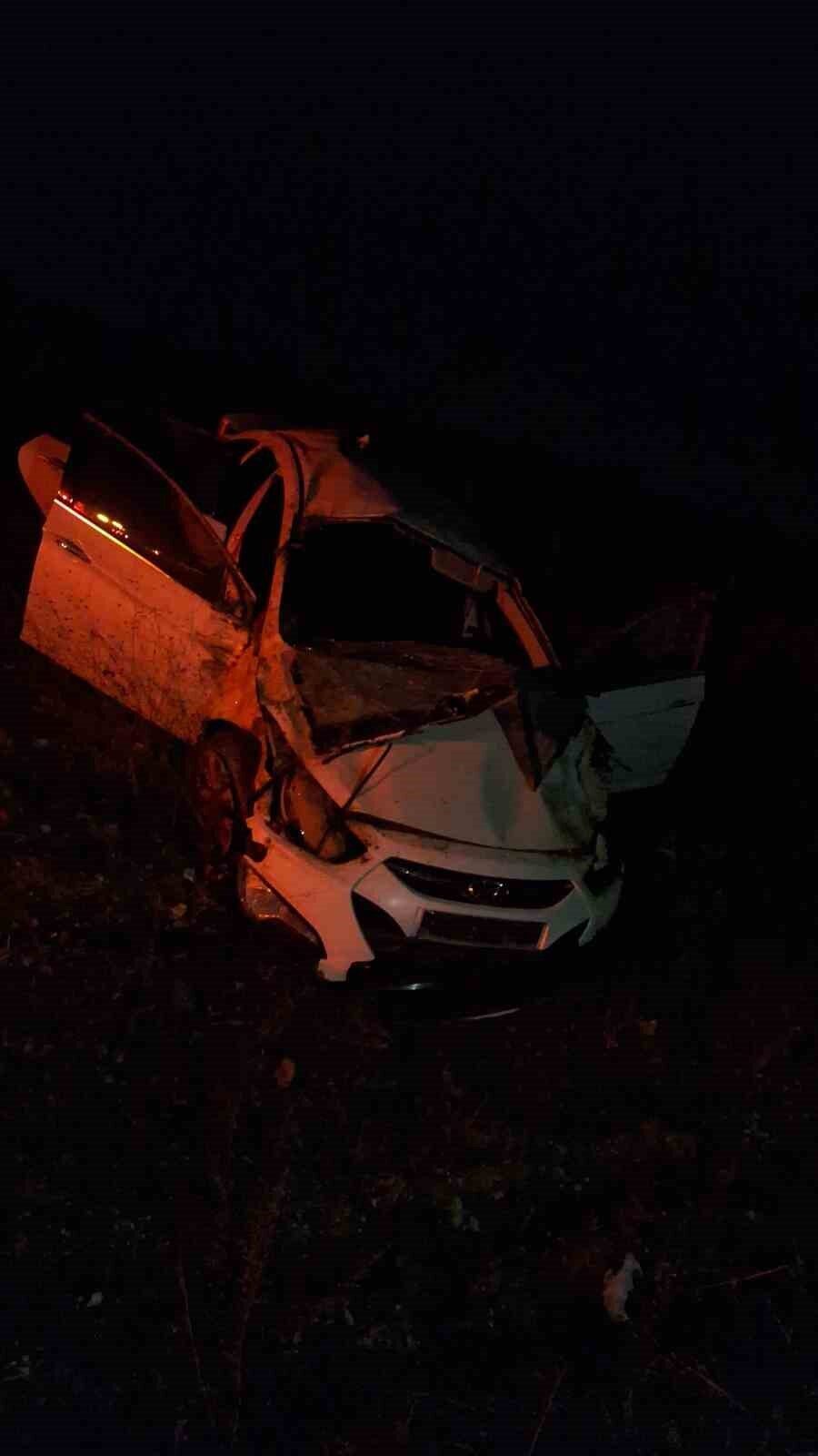 Kırklareli'nin Kızılcıkdere köyü yakınlarında E.S.A. (19) yönetimindeki otomobilin takla atması