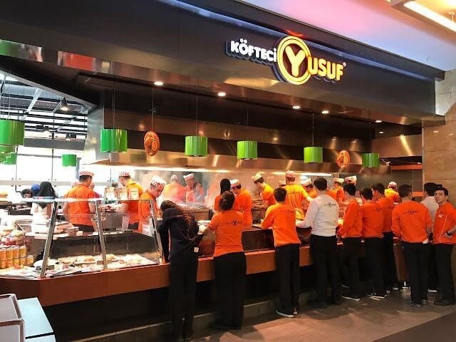 Köfteci Yusuf, Türkiye genelindeki 300 şubesi için 3 bin yeni