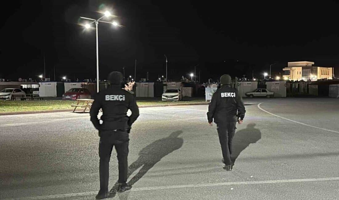 Adıyaman’da Emniyet Ekipleri Konteyner Kentlere Yönelik Denetimlerine Devam Ediyor Adıyaman'da İl Emniyet Müdürlüğü ekipleri, konteyner kentlerde ve şehir merkezinde