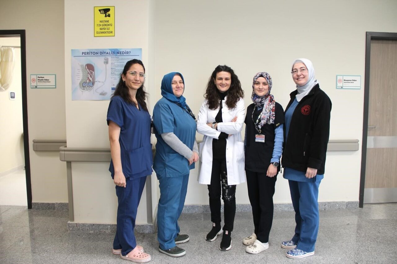 Kütahya Şehir Hastanesi, böbrek yetmezliği tedavisinde önemli bir yöntem olan