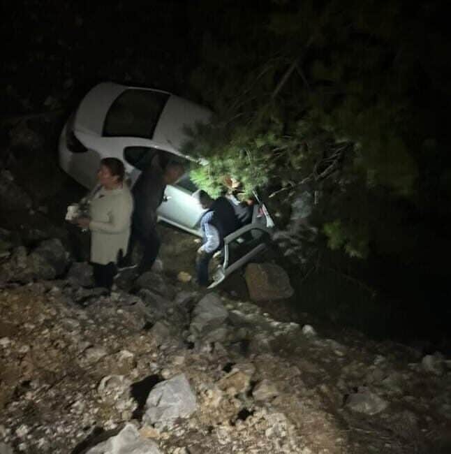 Muğla'nın Menteşe ilçesi Özlüce Mahallesi'nde meydana gelen trafik kazasında, Muğla