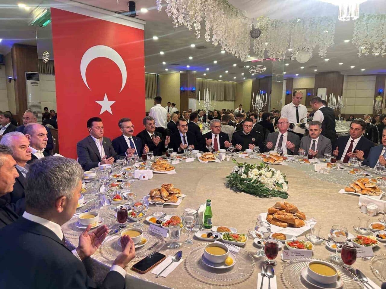 AK Parti Eskişehir Milletvekili Nebi Hatipoğlu, Esnaf ve Sanatkarlar Odaları