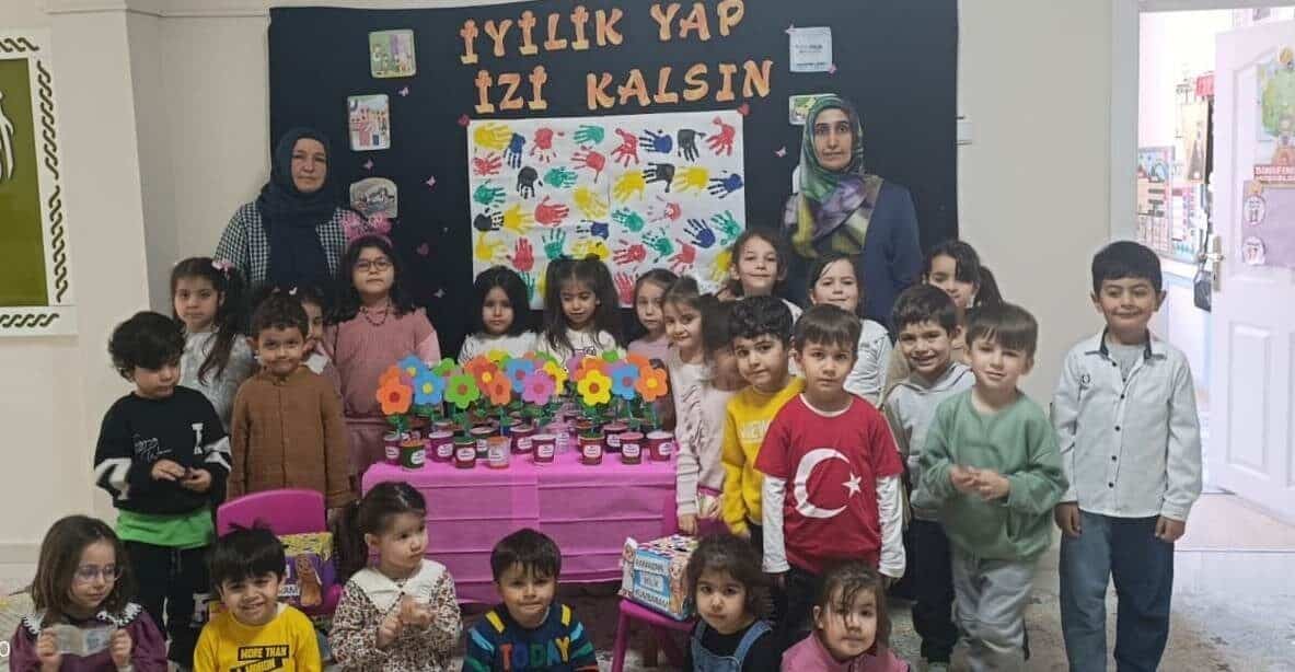Mersin Anamur'daki Kur'an kursu öğrencileri, Filistinli çocuklara yardım etmek amacıyla
