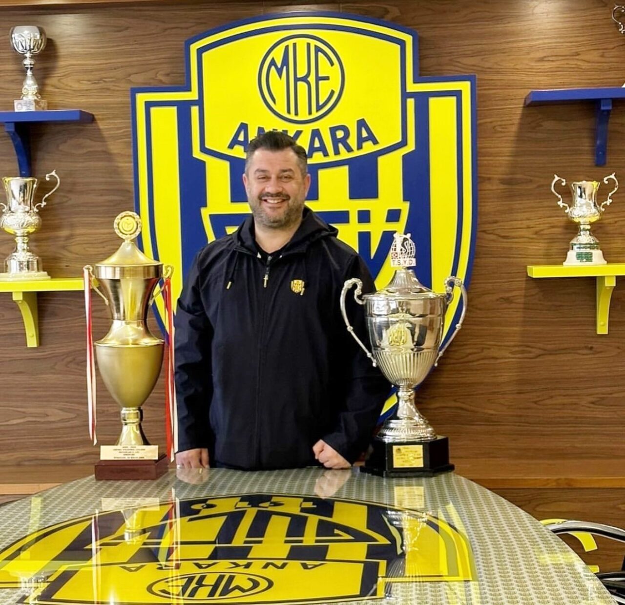 MKE Ankaragücü Güreş Takımı'nın Teknik Direktörü Fevzi Çakmak, kulübün güreş