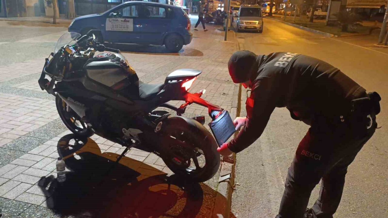 Antalya'nın Manavgat ilçesinde motosikletle kaza yapan Mustafa K. A.'ya, çarşı
