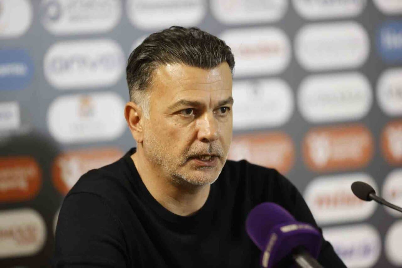 Atakaş Hatayspor Teknik Direktörü Murat Şahin, Sivasspor'u 3-2 mağlup ettikleri