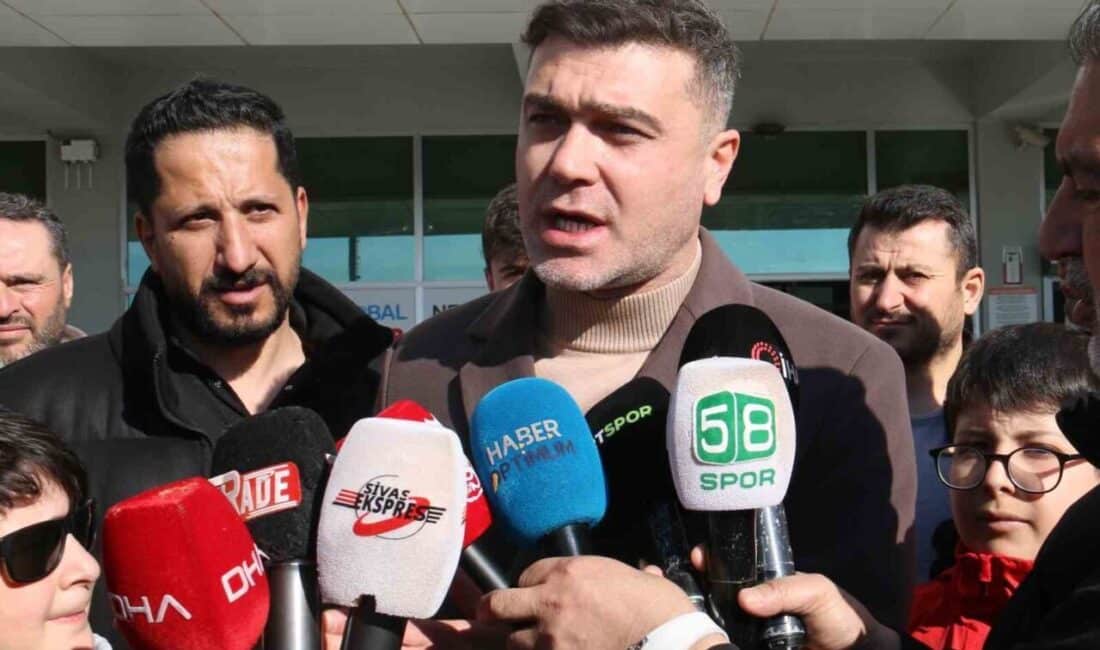 Sivasspor Asbaşkanı Kurbanoğlu: “Takım Lig Hedefine Ulaşacak, Taraftarımız Bizim İçin En Önemli Destek!” Sivasspor Asbaşkanı Mustafa Kurbanoğlu, Göztepe galibiyetinin ardından, takımın ligde hak