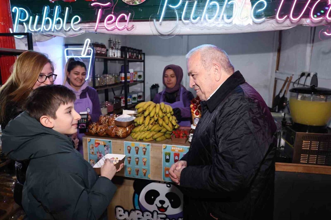 Nilüfer Belediyesi, Ramazan ayını kutlamak için kurduğu Ramazan Sokağı ile
