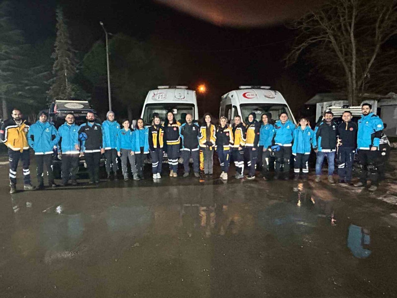 Düzce'de 1-7 Mart Deprem Haftası kapsamında Arsal Anadolu Lisesi pansiyonunda