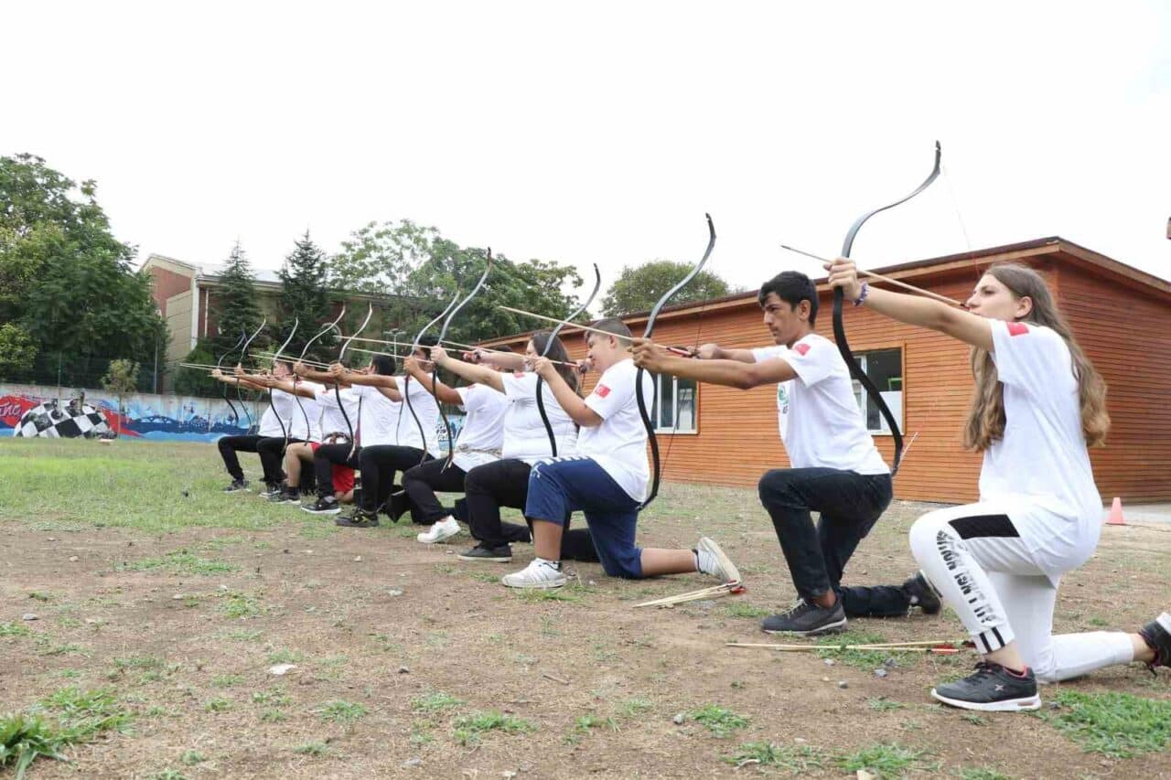 Kocaeli Büyükşehir Belediyesi, "Sporda ben de varım" projesiyle 402 özel