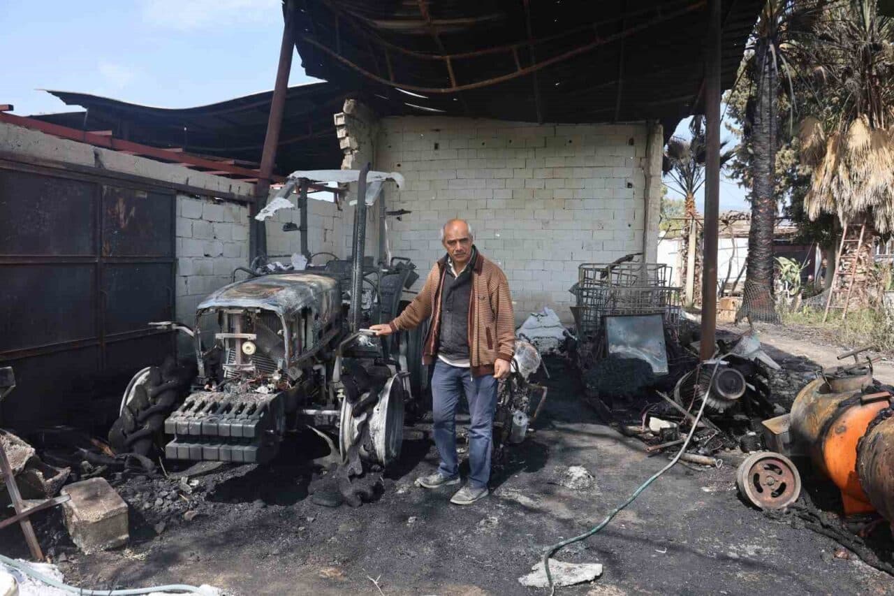 Hatay'ın Antakya ilçesindeki Galip Güney'e ait garajda çıkan yangında, 1