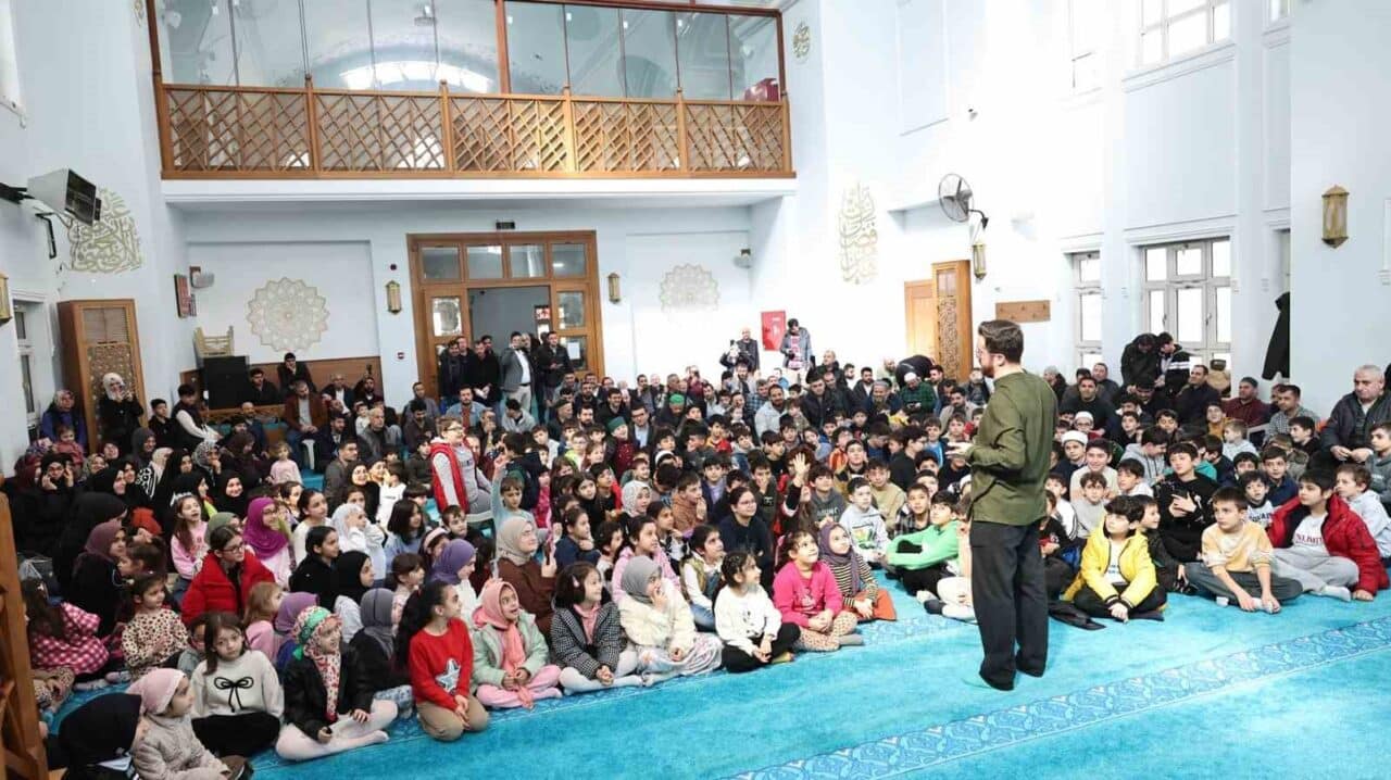 Sultangazi Belediyesi, Ramazan boyunca çocuklar için çeşitli etkinlikler düzenliyor. Her