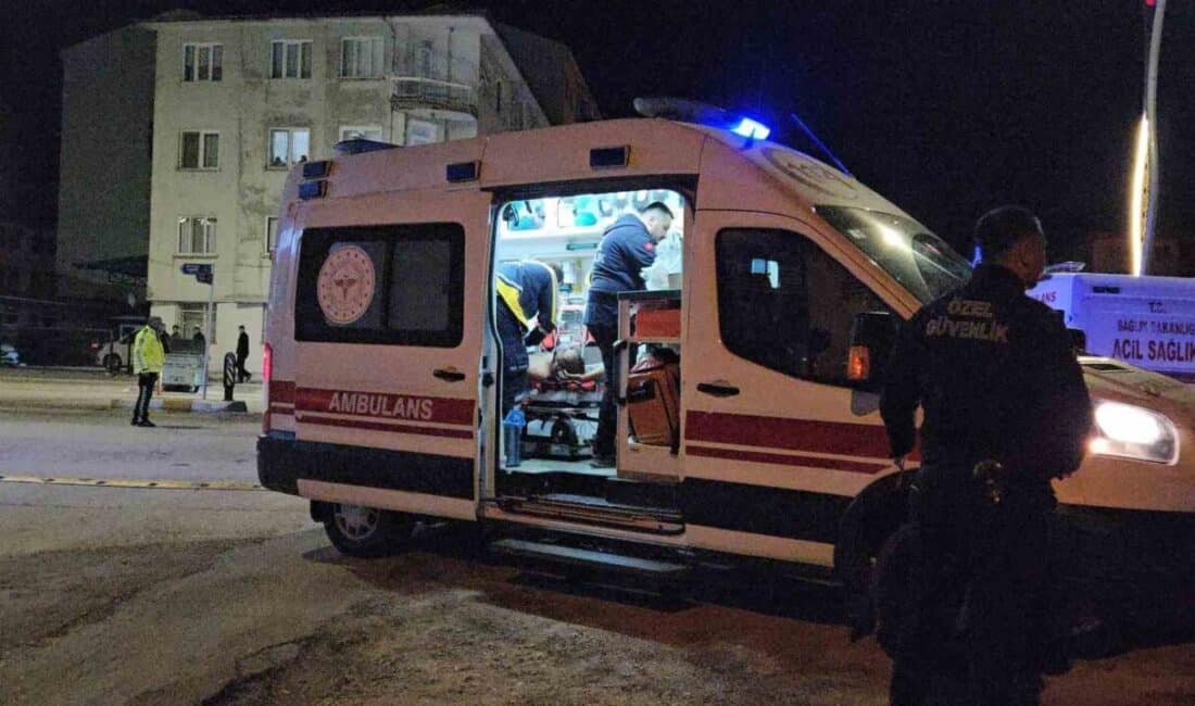 Çorum’daki Restoranda Çıkan Kavga: 1 Ölü, 3 Yaralı Çorum’da bir restoranda çıkan kavgada Nurettin Biçer hayatını kaybederken, 3