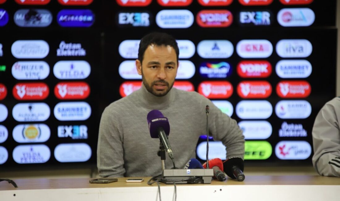 Gaziantep FK Teknik Direktörü Selçuk İnan: “Evimizde güçlü bir rakibi yenmekten mutluyuz” Gaziantep Futbol Kulübü, Trendyol Süper Lig'in 26. haftasında Eyüpspor'u 3-1