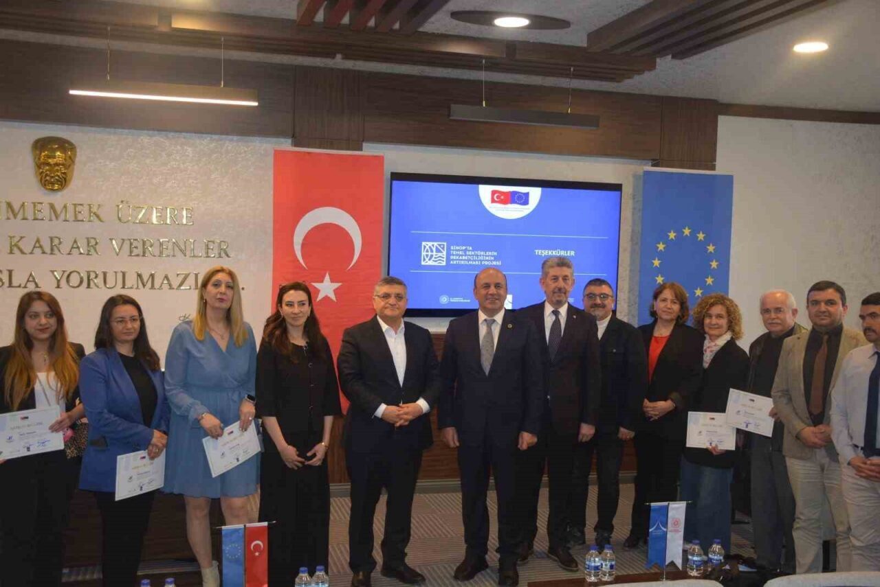 Sinop’ta Sanayi ve Teknoloji Bakanlığı'nın desteklediği "Etkili İletişim Becerileri" eğitimi,