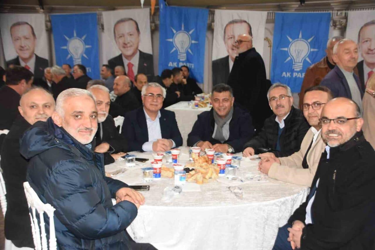 AK Parti Sinop İl Başkanlığı, "Vefa İftarı" etkinliğinde partilileri buluşturdu.