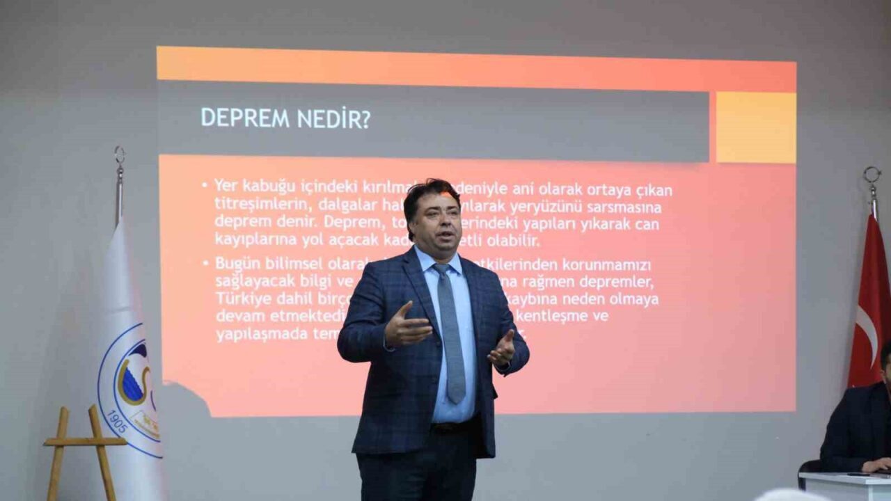 Sorgun Belediyesi, muhtarlara yönelik "Deprem ve Etkileri" konulu bir konferans