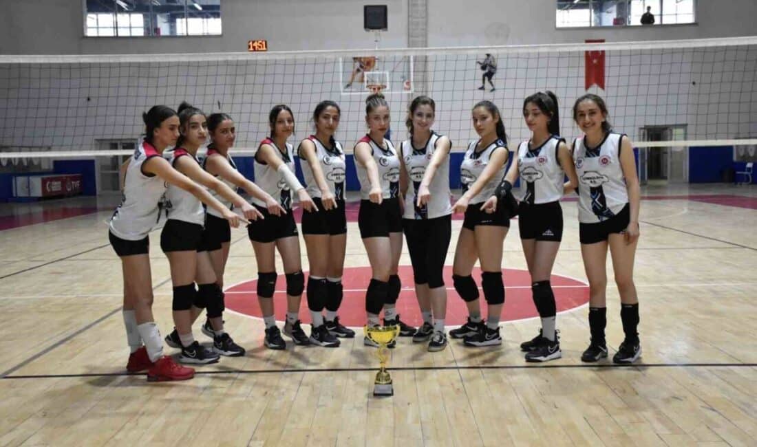 Hakkari Kadın Voleybol Takımı, İl Birinciliği Sonrası Gençler Gruplarında Temsil Hakkı Kazandı Hakkari Sportif Faaliyetler Genç Kadın Voleybol Takımı, il birinciliği kazanarak
