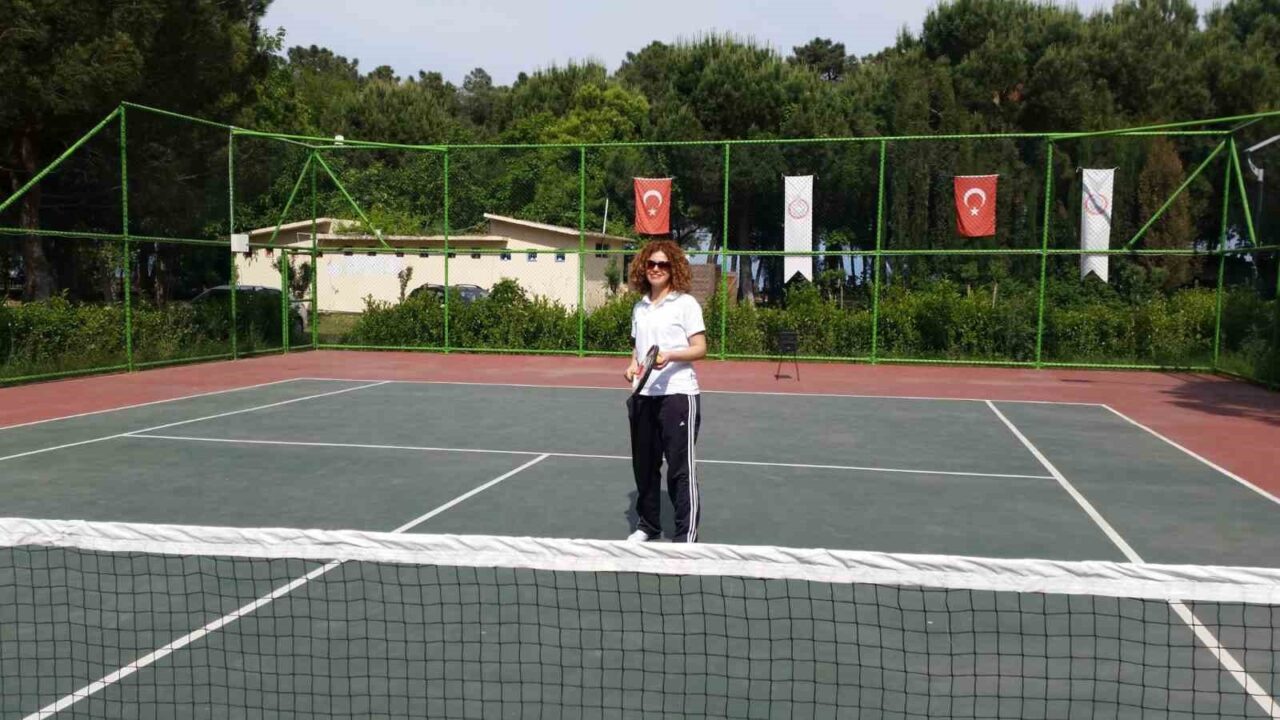 Aslıhan Köse, Türkiye Tenis Federasyonu'nun Bursa İl Temsilcisi olarak atandı