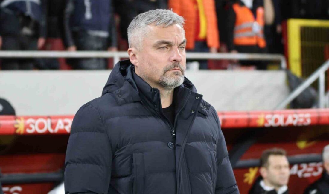 Samsunspor Teknik Direktörü, Çekişmeli Maç Sonrası Açıklamalarda Bulundu Samsunspor Teknik Direktörü Thomas Reis, 26. hafta maçında Göztepe ile