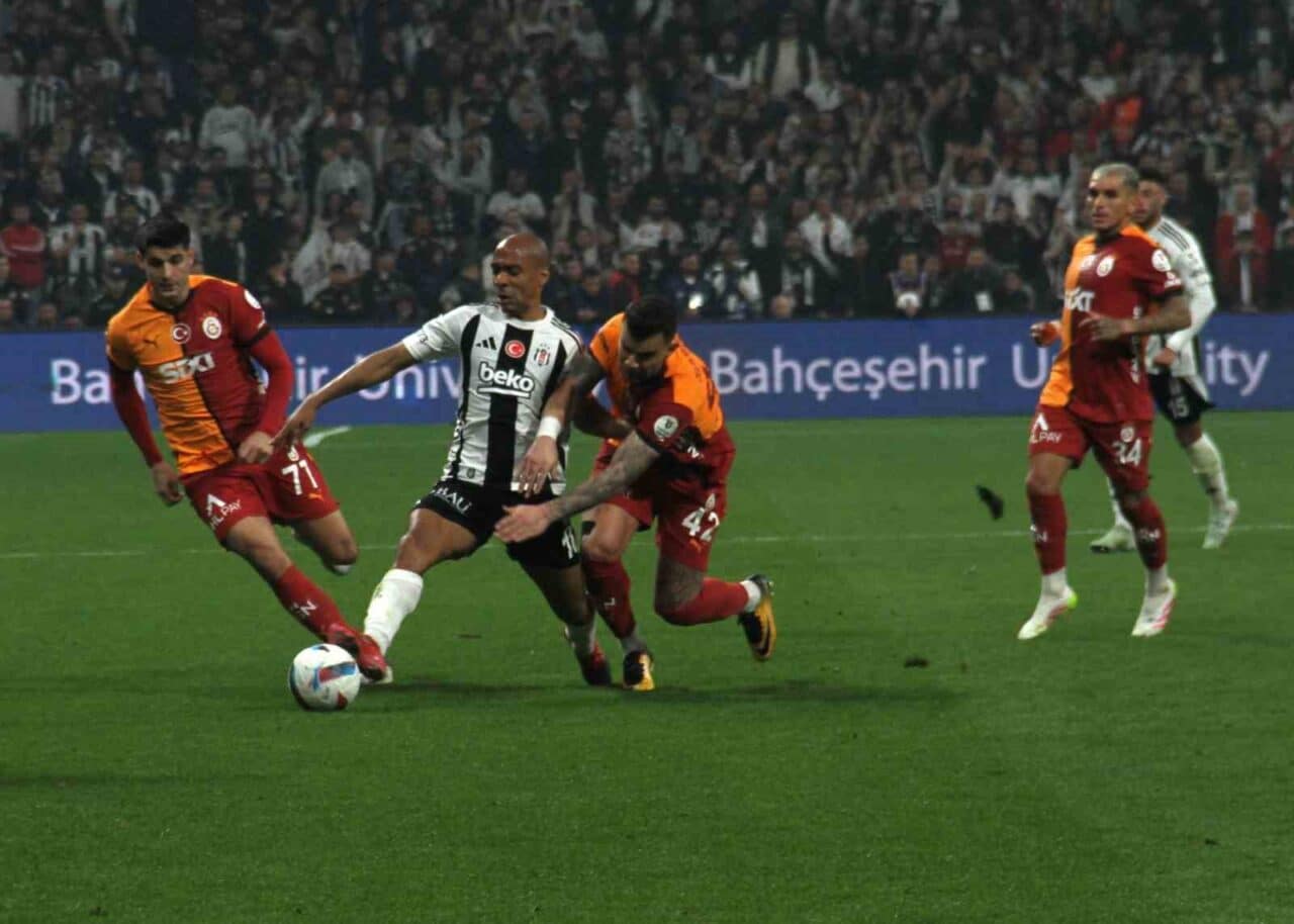 Beşiktaş, Trendyol Süper Lig'in 29. haftasında Galatasaray'ı 2-1 yenerek rakibinin