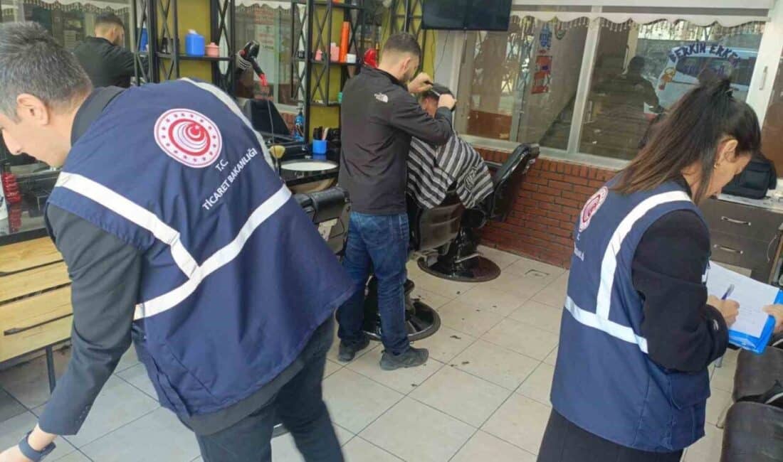 Tunceli'de yapılan denetimlerde, 22 erkek kuaföründen 10'una idari yaptırım uygulandı.