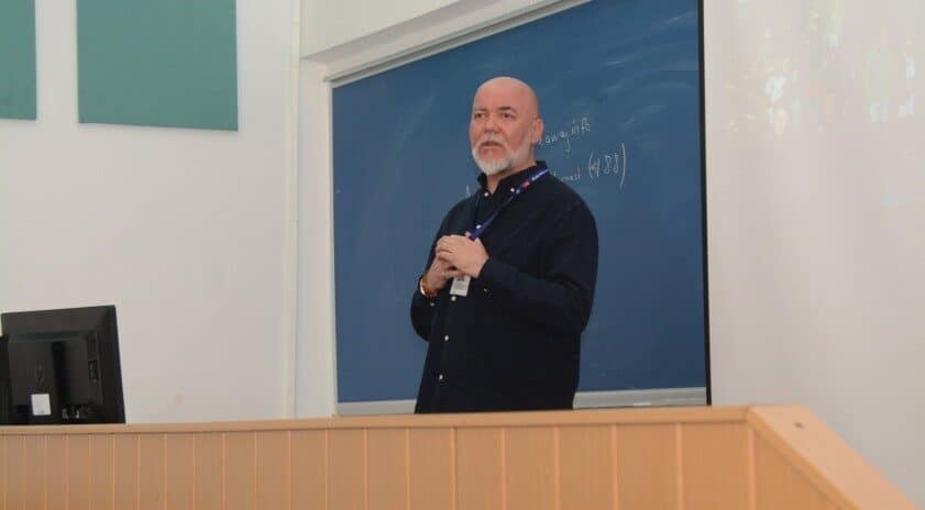 Anadolu Üniversitesi Turizm Fakültesi'nde Dr. Barış Seyhan’ın düzenlediği seminerde, turist