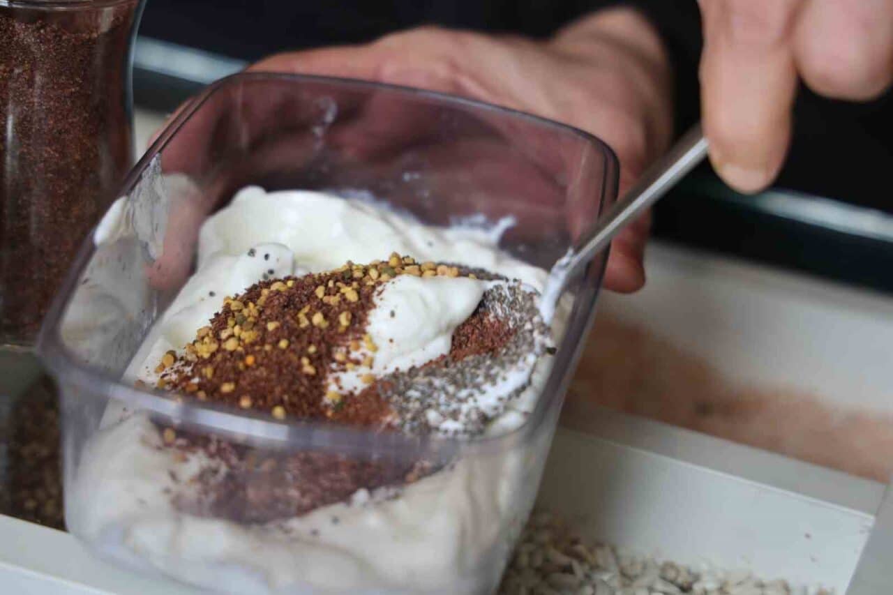 Tıbbi ve Aromatik Bitkiler Teknikeri Ayşen Çebiç, bağışıklık sistemini güçlendiren