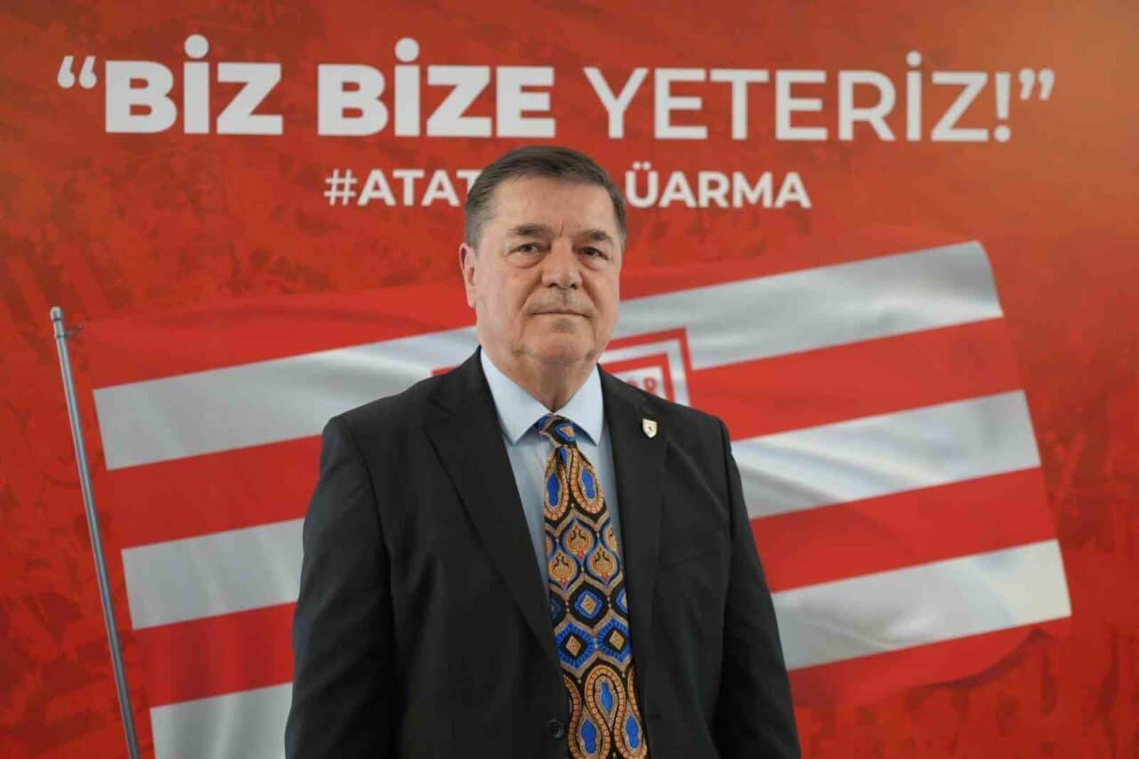 Samsunspor Başkan Vekili Veysel Bilen, bayramlaşma programında Avrupa kupalarına katılma