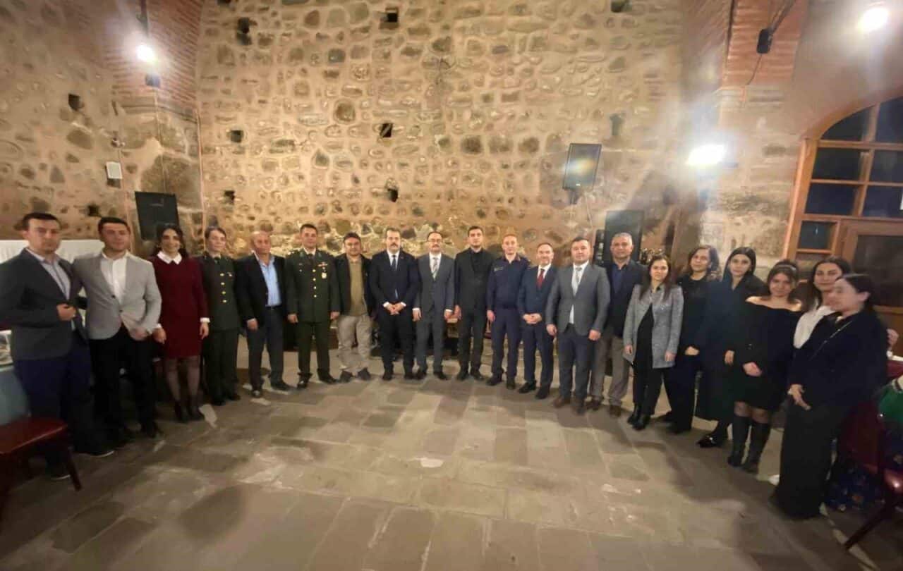 Samsun'un Vezirköprü Kaymakamı Özgür Kaya, "Şehitleri Anma Günü ve Çanakkale