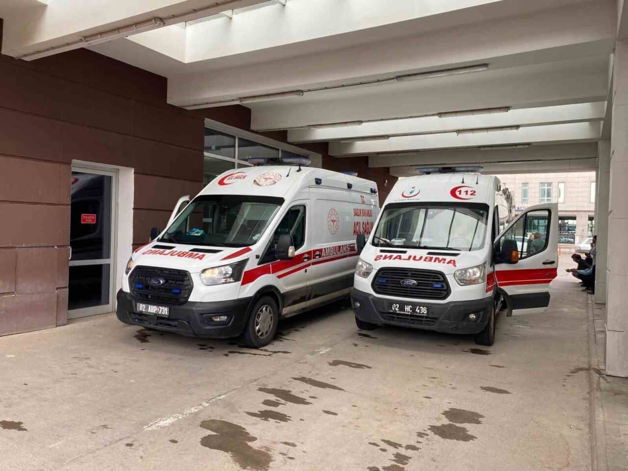 Adıyaman'da 16 yaşındaki F.K., belirsiz bir nedenden dolayı intihar girişiminde