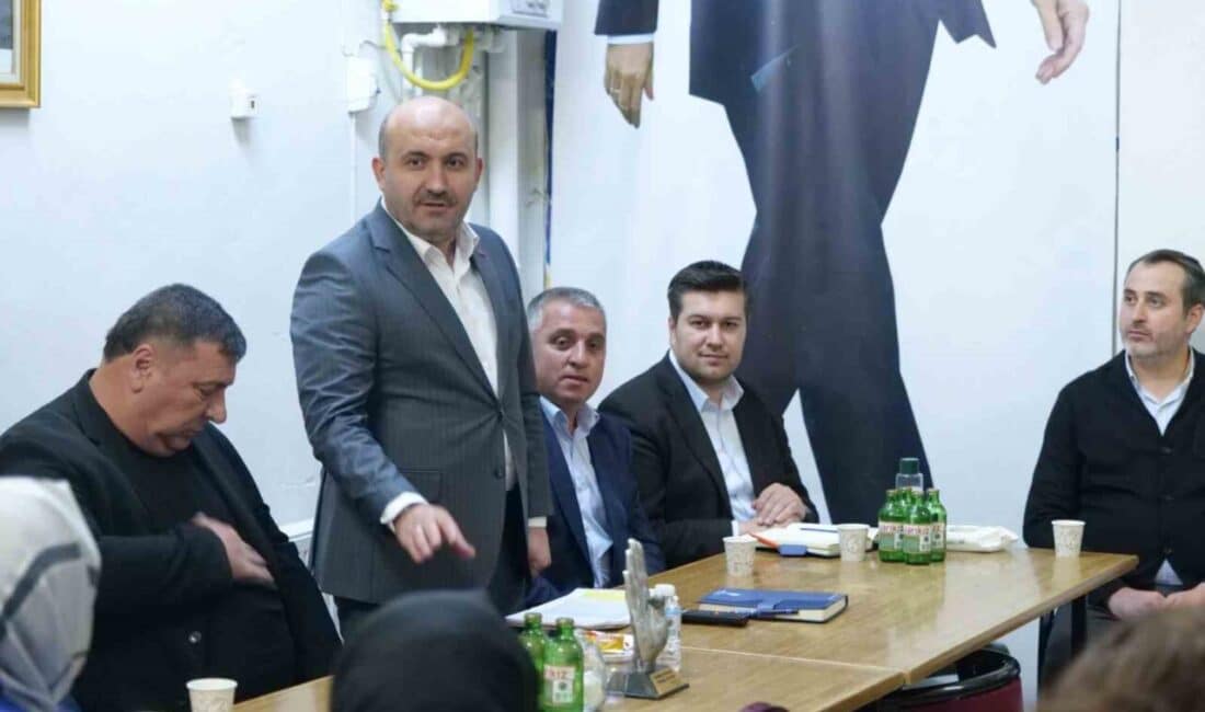AK Parti Beylikova Teşkilatı, Gelecek Dönem İçin Stratejilerini Belirlemek Üzere Toplandı AK Parti Beylikova İlçe Teşkilatı, Gürhan Albayrak'ın katılımıyla bir araya