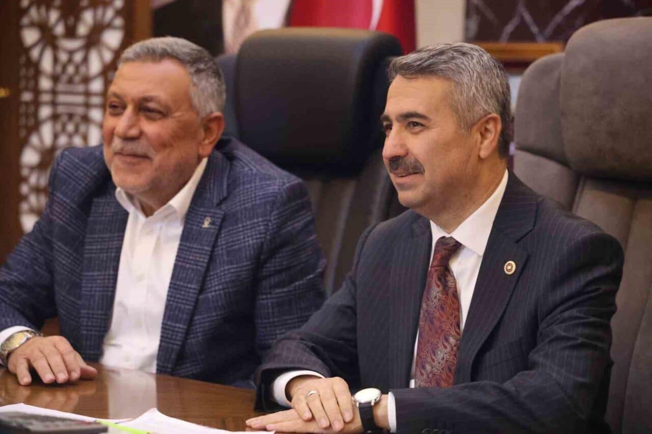 AK Parti Teşkilat Başkan Yardımcısı Mustafa Alkayış, Elazığ ziyaretinde halkın