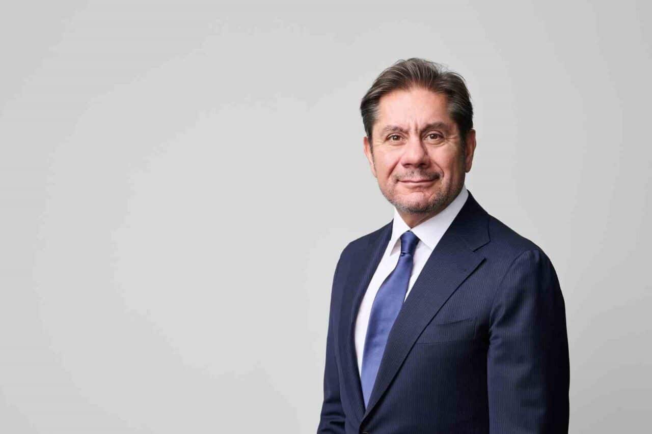 Akbank, Değer Zinciri Yönetimi Bölümü'nü kurarak bankacılıkta kapsamlı bir hizmet