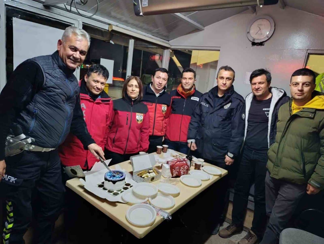 AKUT Eskişehir ekibi, Türk Polis Teşkilatı'nın 180. yıl dönümü nedeniyle