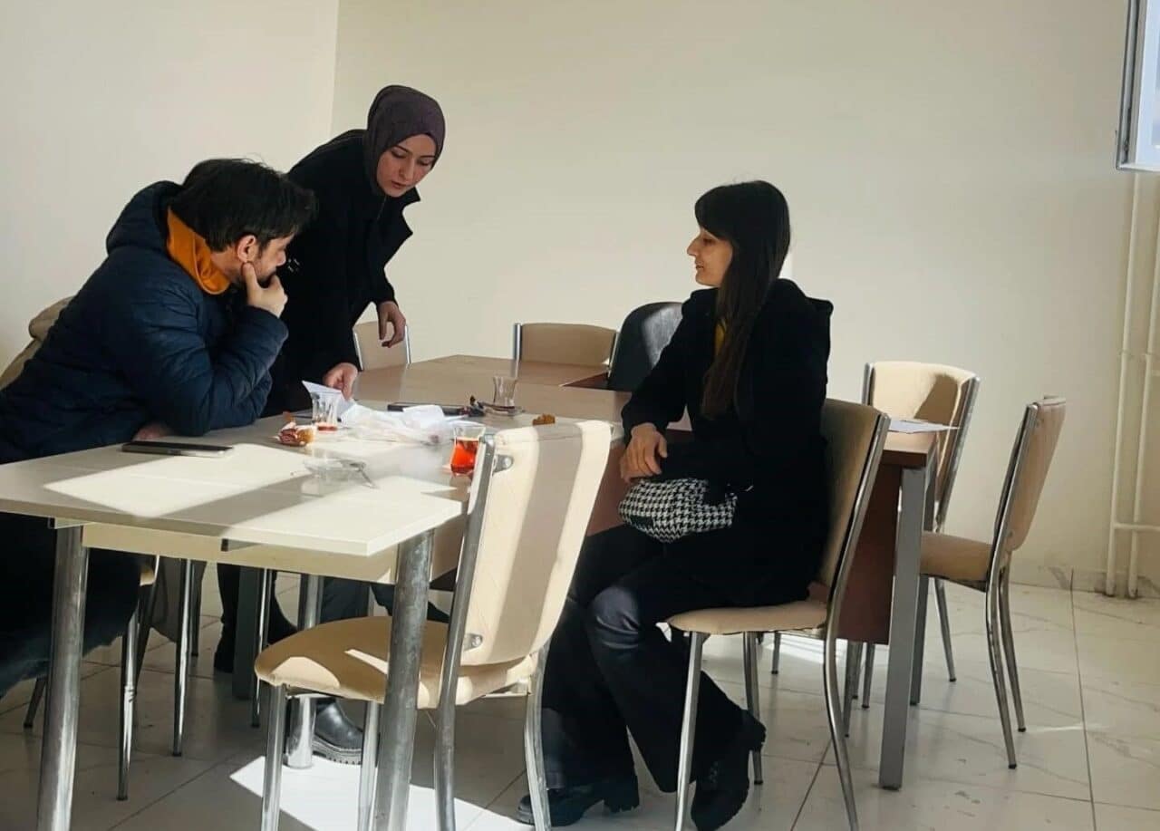 Kütahya'nın Altıntaş ilçesindeki Zafertepe Çalköy Ortaokulu'nda düzenlenen etkinlikte, öğrenciler kariyer