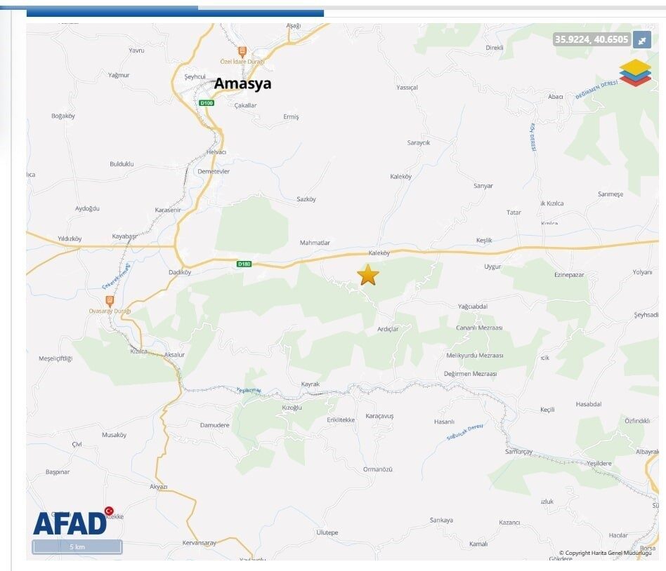 Amasya'da bugün saat 13.17'de merkez üssü Amasya Merkez olan 3.2
