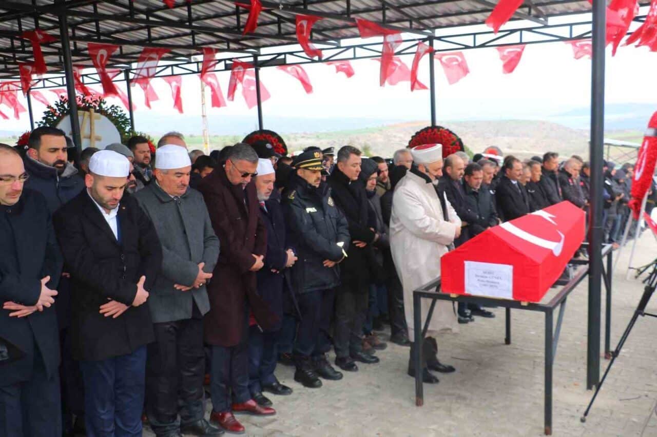 Ankara'da Cumhurbaşkanlığı Strateji ve Bütçe Başkanı İbrahim Şenel’in eskort aracının