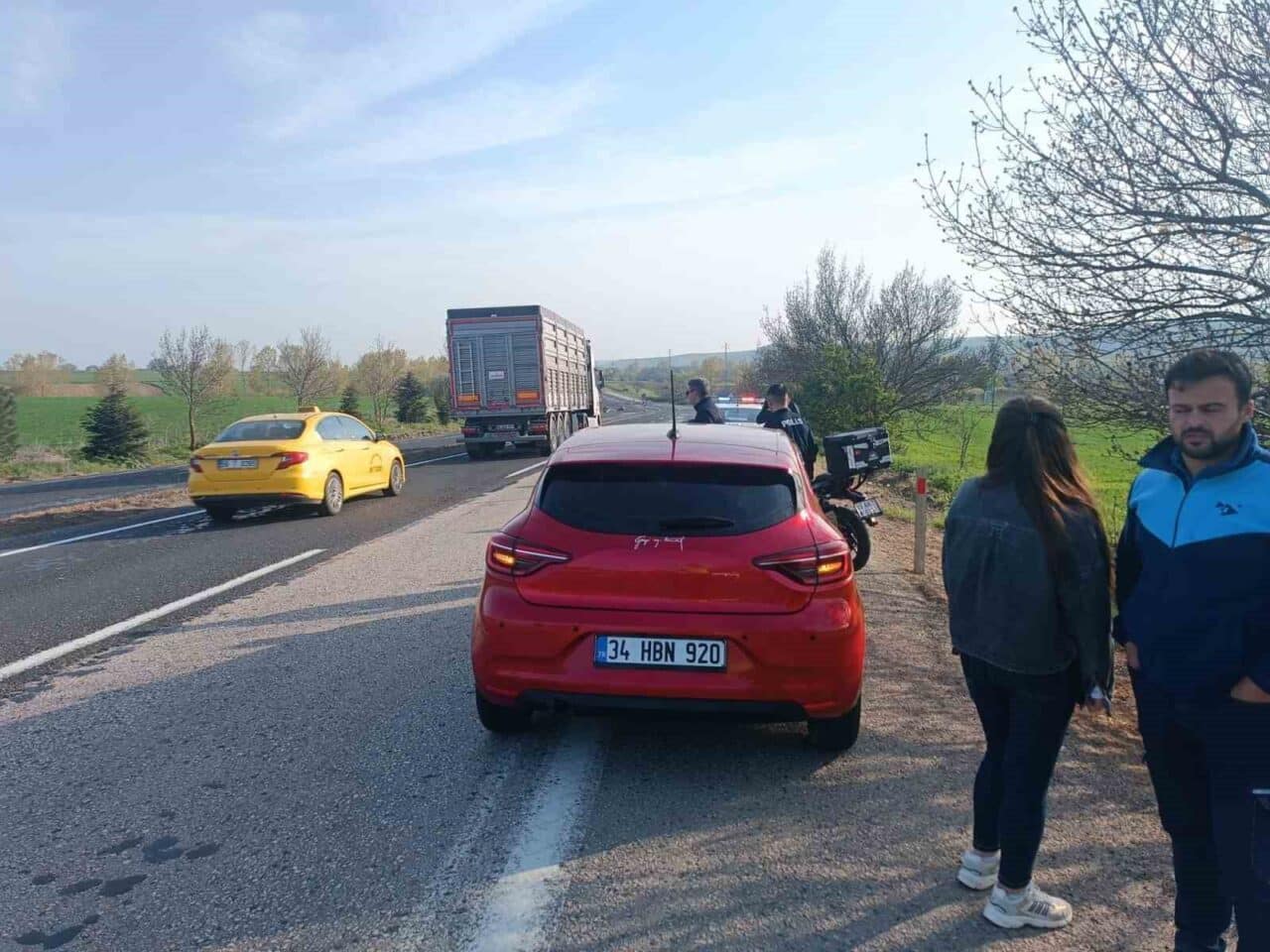 Tekirdağ'ın Muratlı ilçesinde tır sürücüsü Muhammed T., aracından indikten sonra