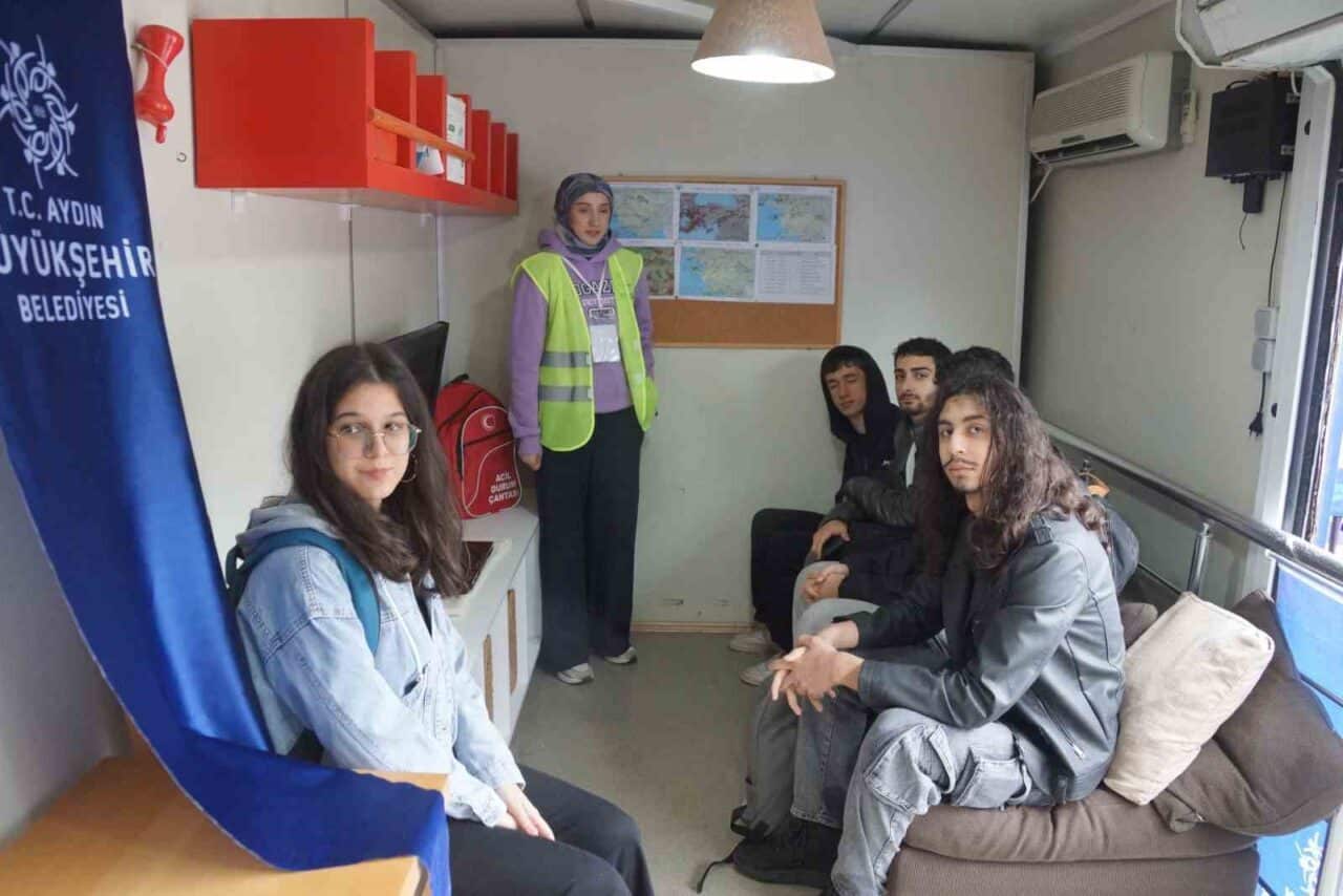Aydın Büyükşehir Belediyesi, 7-11 Nisan tarihlerinde 'Gezici Deprem Simülasyon Eğitim